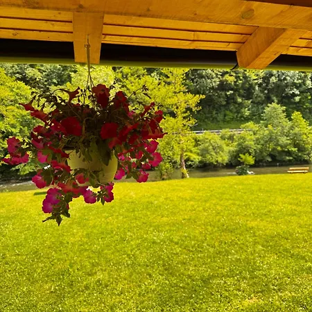 River Vinac Apartman